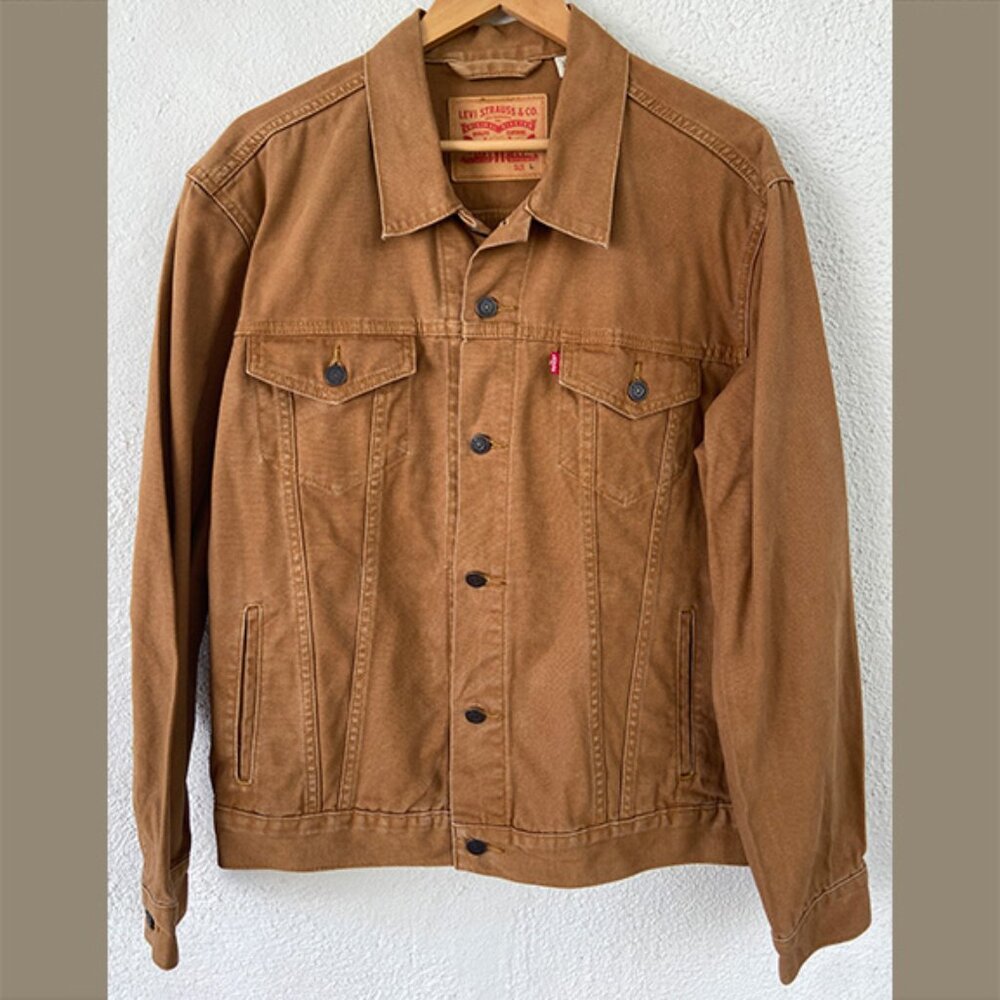 Men’s Levis, Non-Stretch Denim Trucker